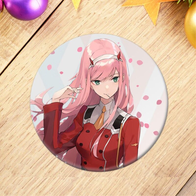 Darling in the FranXX Badges – Yotsuba Store